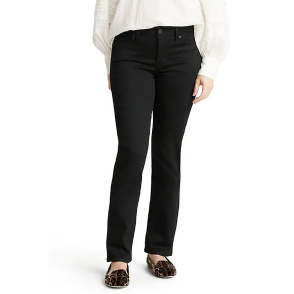 Levi's Pants - Signature by Levi's Women's Totally Shaping Straight Jeans | Black | 16S Short